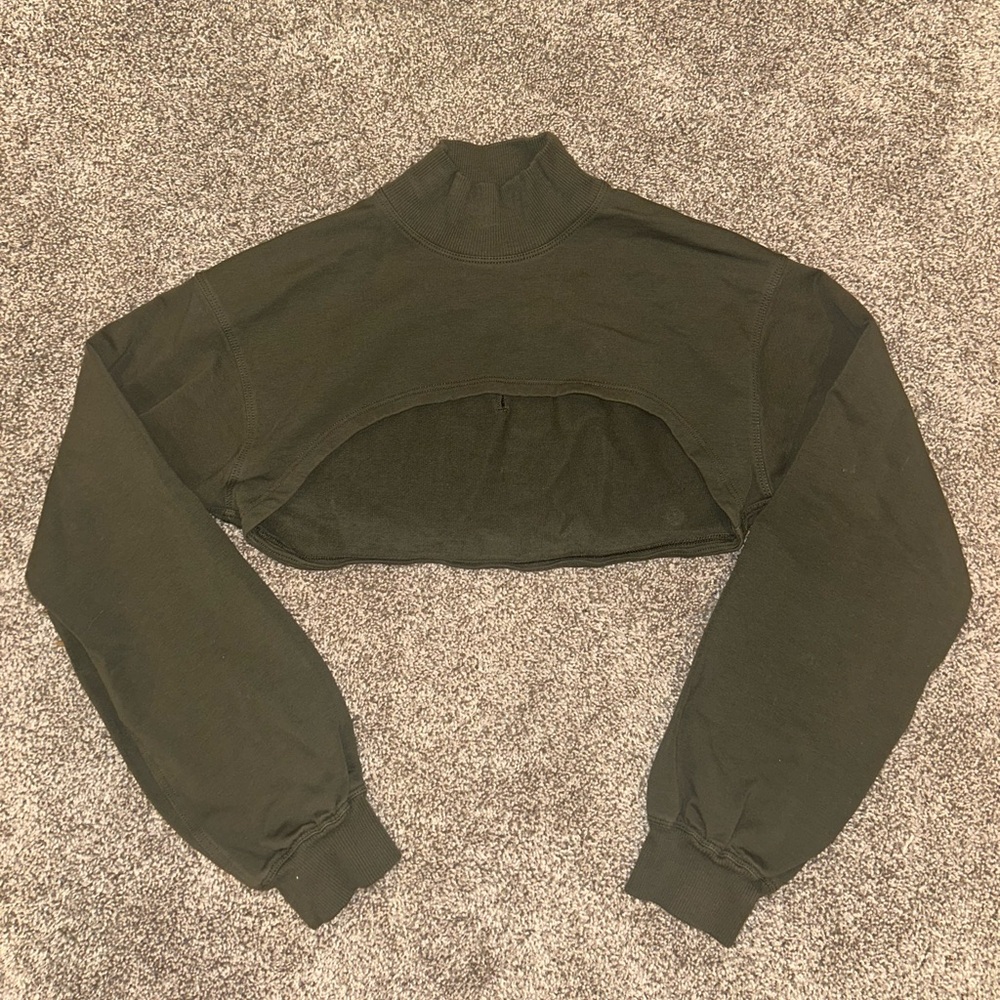 lululemon bowlero/shrug